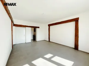 Pronájem bytu 1+kk, Lety, 29 m2