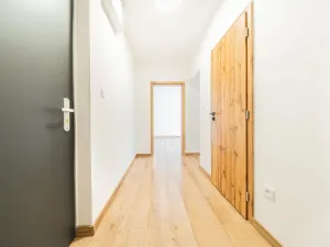 Pronájem bytu 1+1, Kladno - Kročehlavy, Finská, 35 m2