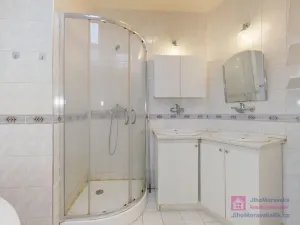 Pronájem bytu 5+1, Vracov, náměstí Míru, 233 m2