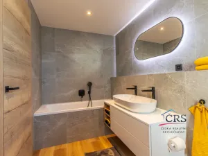 Prodej rodinného domu, Praha, Wiesenthalova, 151 m2