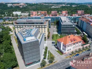 Pronájem kanceláře, Praha - Holešovice, Jankovcova, 653 m2