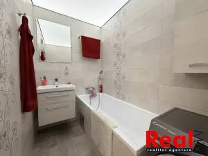 Pronájem bytu 3+1, Brno - Bystrc, Kuršova, 76 m2