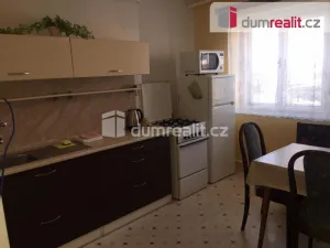 Pronájem rodinného domu, Pozlovice, Hlavní, 74 m2