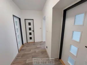 Pronájem bytu 2+1, Krnov - Pod Cvilínem, Čsl. armády, 56 m2