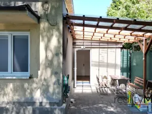 Pronájem ubytování, Dobrovice, 500 m2