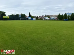 Prodej pozemku, Hradec Králové, Zahrádkářská, 11327 m2