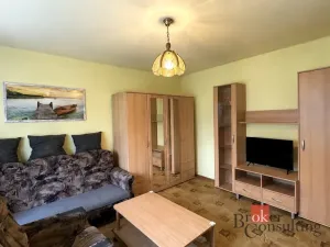 Prodej bytu 3+1, Tlučná, V Rybníčkách, 57 m2