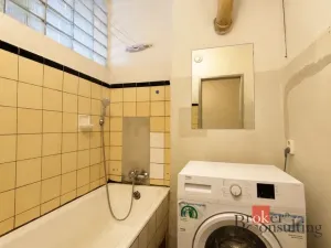 Prodej bytu 3+1, Tlučná, V Rybníčkách, 57 m2