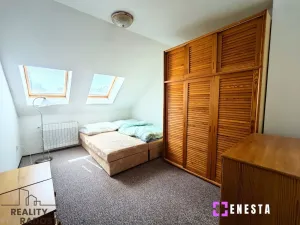 Pronájem rodinného domu, Hostivice, Haklova, 200 m2