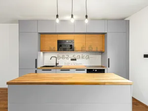 Prodej bytu 2+kk, Praha - Zbraslav, Elišky Přemyslovny, 63 m2