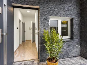 Prodej bytu 2+kk, Praha - Zbraslav, Elišky Přemyslovny, 63 m2
