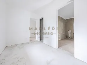 Prodej rodinného domu, Třebešice, 236 m2