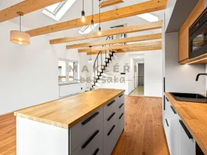 Prodej rodinného domu, Praha - Zbraslav, Elišky Přemyslovny, 171 m2