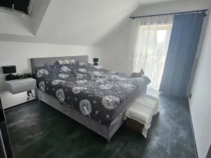 Prodej rodinného domu, Karlovy Vary, Třeboňská, 154 m2