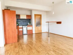 Pronájem bytu 2+kk, Pardubice - Svítkov, Dubová, 45 m2