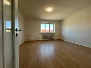 Pronájem bytu 3+1, Třinec, nám. T. G. Masaryka, 90 m2