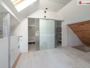 Prodej rodinného domu, Sadov - Lesov, 300 m2