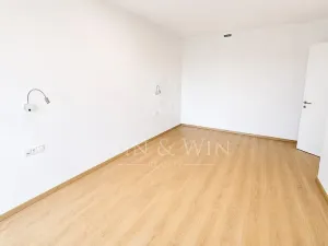 Pronájem bytu 3+kk, Praha, Vítězné náměstí, 95 m2