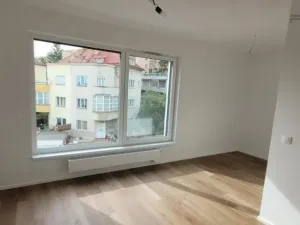Pronájem bytu 2+kk, Praha - Vysočany, Pod Krocínkou, 60 m2