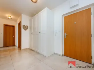 Prodej bytu 3+kk, Praha - Modřany, 95 m2