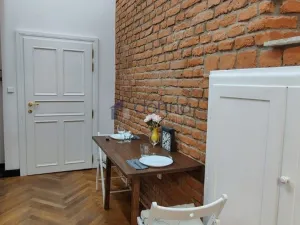 Pronájem bytu 1+1, Praha, Hálkova, 32 m2