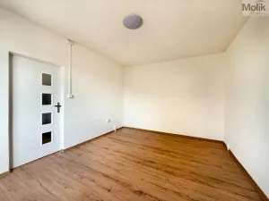 Prodej bytu 1+1, Bílina - Teplické Předměstí, Sídliště Za Chlumem, 35 m2