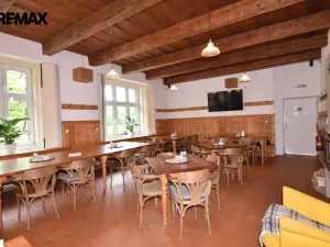 Prodej rodinného domu, Dolany - Véska, 382 m2