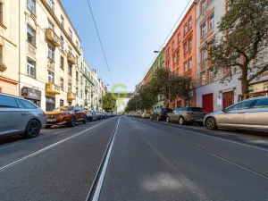 Pronájem bytu 1+kk, Praha, Jaromírova, 37 m2