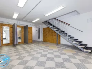 Prodej obchodního prostoru, Kroměříž, Kovářská, 196 m2