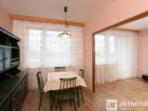 Pronájem bytu 3+1, Neratovice, nám. Republiky, 72 m2