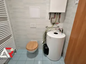 Pronájem bytu 1+kk, Brno, Vomáčkova, 39 m2