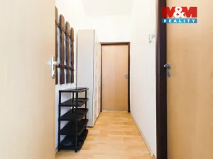 Pronájem bytu 2+kk, Praha - Břevnov, Svojsíkova, 41 m2