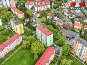 Pronájem bytu 2+1, Mariánské Lázně - Úšovice, Hroznatova, 60 m2