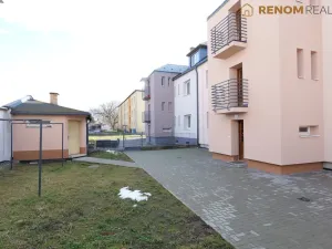Pronájem bytu 1+kk, Šternberk, Komenského, 30 m2