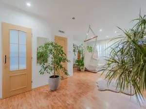 Prodej bytu 3+1, Opava, Šrámkova, 69 m2
