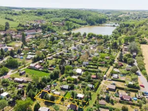 Prodej chaty, Kralupy nad Vltavou - Zeměchy, 35 m2