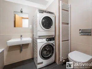 Pronájem bytu 1+kk, Praha - Modřany, Provázkova, 38 m2