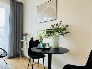Pronájem bytu 2+kk, Praha, Arnošta Staňka, 31 m2