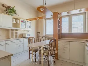 Prodej vily, Uherské Hradiště, Tř. Maršála Malinovského, 634 m2