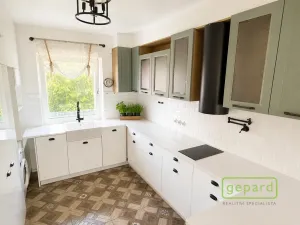 Pronájem rodinného domu, Mníšek pod Brdy, U nádraží, 140 m2