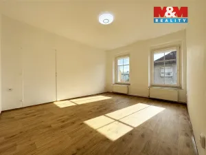 Pronájem bytu 2+1, Karlovy Vary - Stará Role, Nerudova, 50 m2