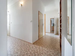 Prodej bytu 3+1, Kladno, Kordačova, 78 m2