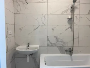Pronájem bytu 2+1, Karlovy Vary, Koptova, 76 m2