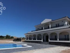 Prodej rodinného domu, Pinoso, Alicante, Španělsko, 245 m2