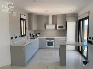 Prodej rodinného domu, Pinoso, Alicante, Španělsko, 180 m2