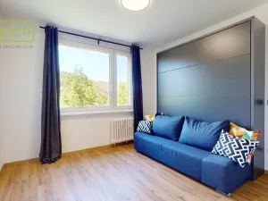 Pronájem bytu 1+kk, Ústí nad Labem - Střekov, Tolstého, 20 m2