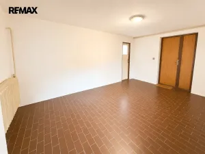 Prodej rodinného domu, Lužná, Komenského, 192 m2