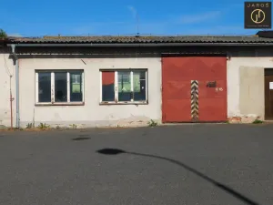Pronájem výrobních prostor, Vroutek, 330 m2