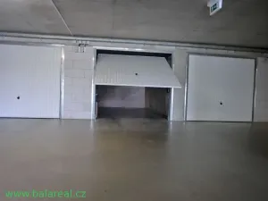 Pronájem garáže, Brno - Kohoutovice, Pavlovská, 18 m2