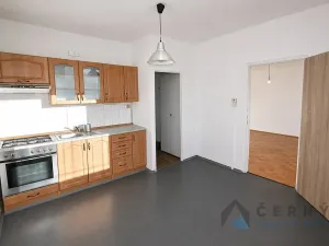 Pronájem bytu 2+kk, Liberec, Rychtářská, 36 m2
